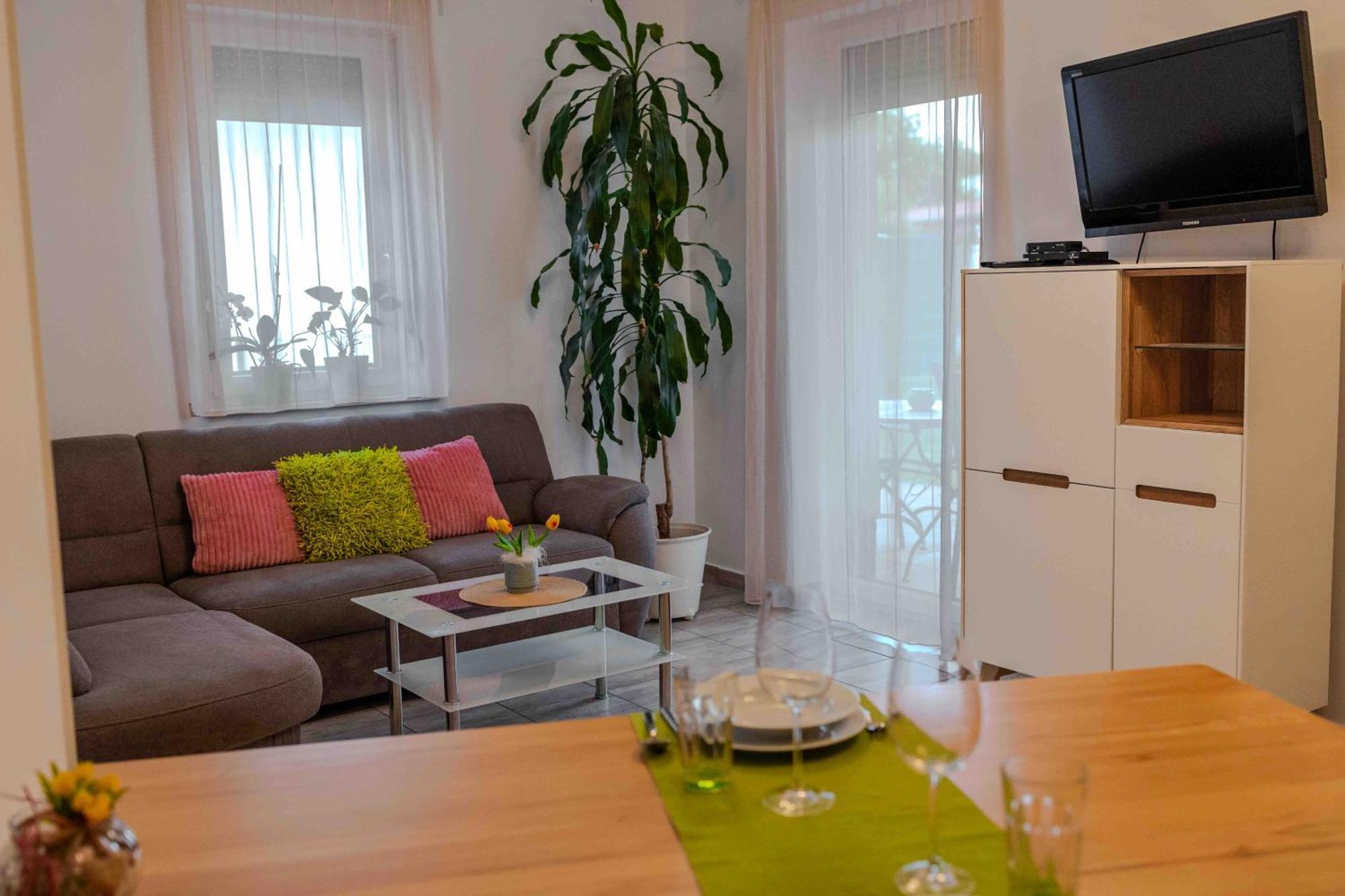 Orchidea Apartman Mosonmagyaróvár Exterior foto